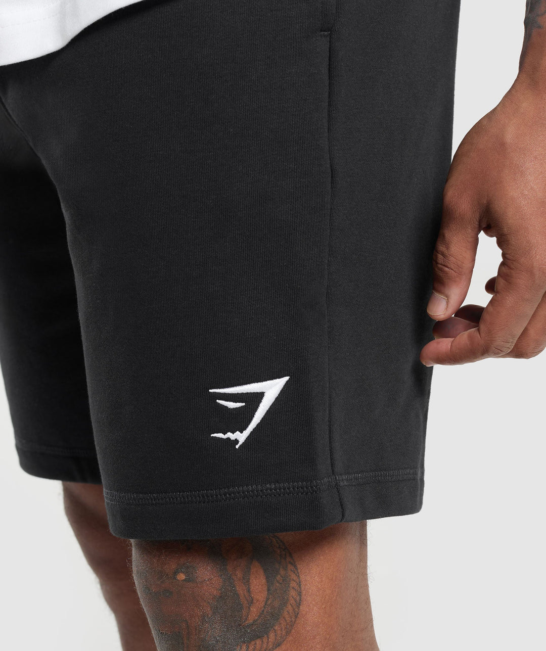 Crest 9" Shorts
