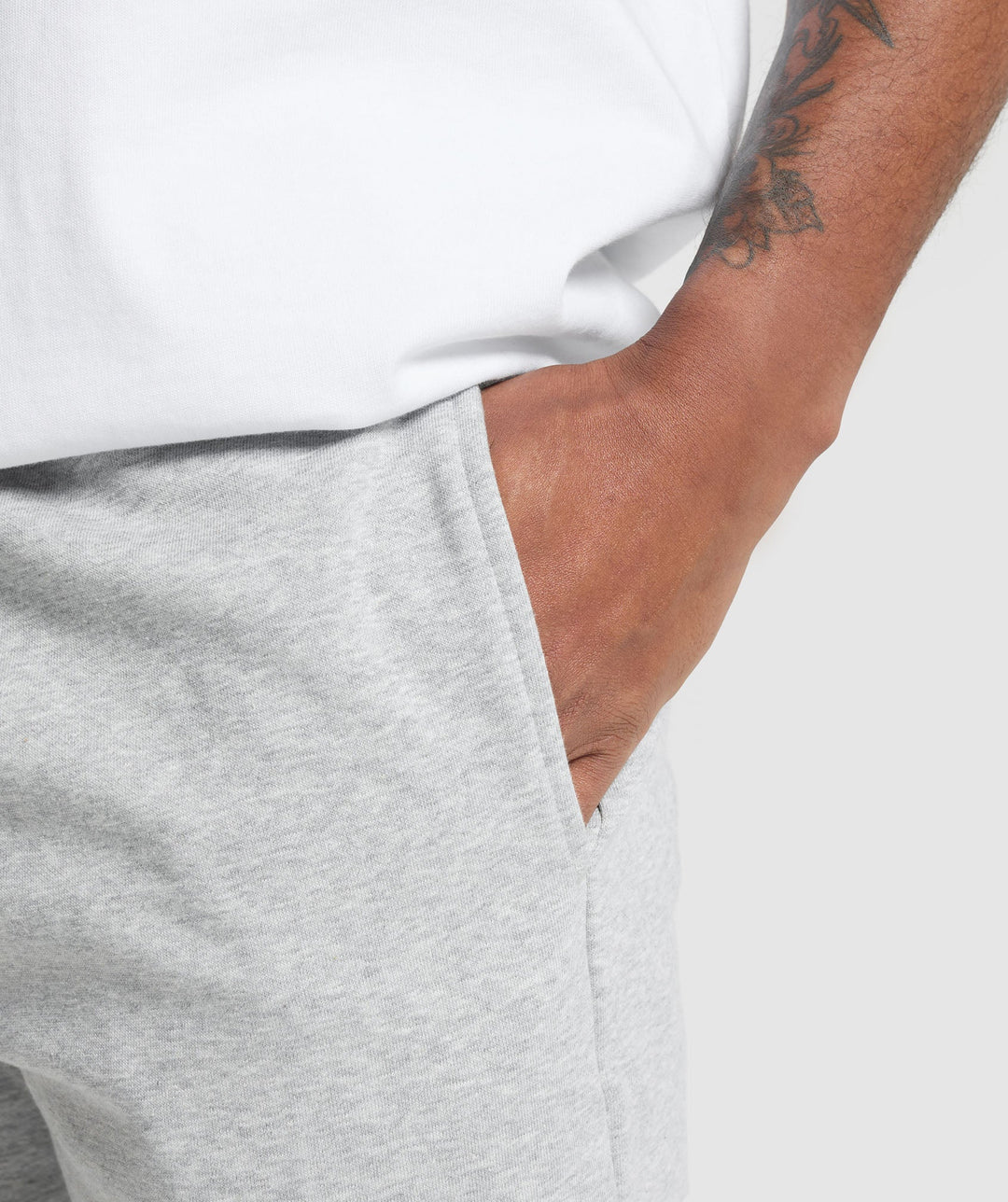 Crest 9" Shorts