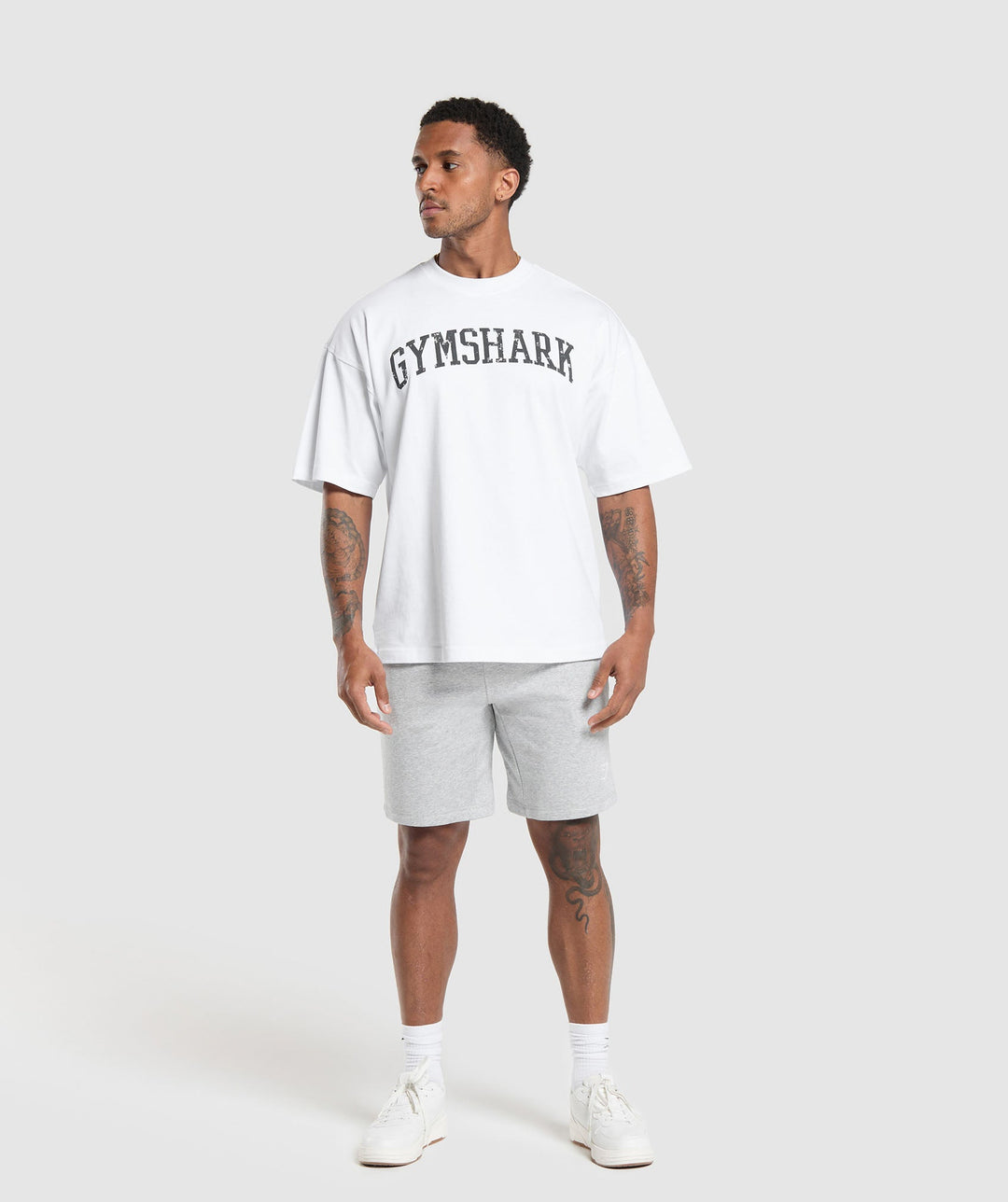 Crest 9" Shorts